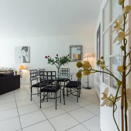 Centre 2mins From Stunning 3-bed * Cannes